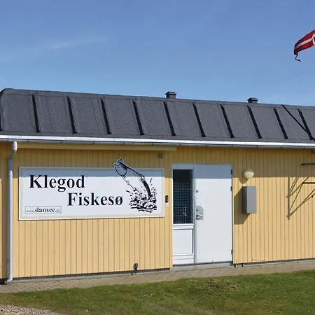 Holiday home Lovely In Ringkobing With Wifi Sondervig